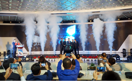 特銳德發布”汽車充電網”與“新能源微網”雙向融合系統