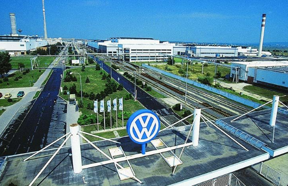 中國押寶新能源汽車 德國汽車頭號大國地位不保？