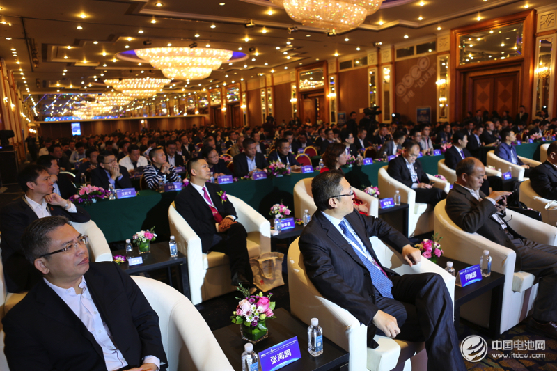 第5屆鋰電“達(dá)沃斯”論壇現(xiàn)場(chǎng)