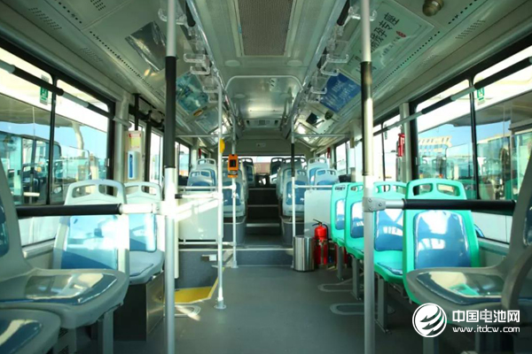 助力藍(lán)天保衛(wèi)戰(zhàn)！比亞迪350輛純電動公交車首次投運(yùn)北京