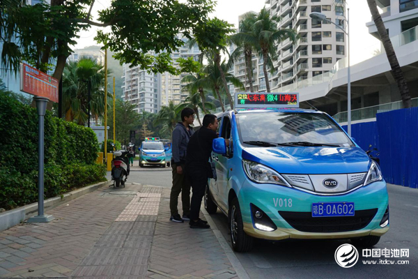三亞投運60輛比亞迪C8純電動客車 打造綠色城際旅游公交示范線