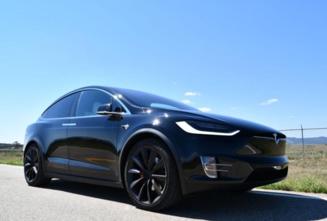 豪華汽車廠商轉(zhuǎn)向電動汽車 意欲挑戰(zhàn)特斯拉