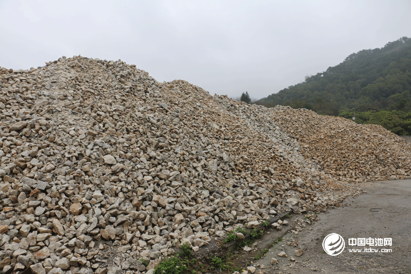 摩根士丹利警告：電動(dòng)車(chē)需求被高估 鋰價(jià)三年內(nèi)將腰斬