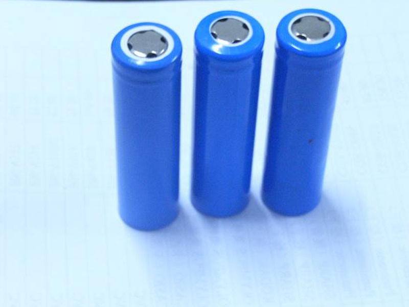 半年報預喜逾七成 鋰電池產業鏈相關公司業績增長強勁