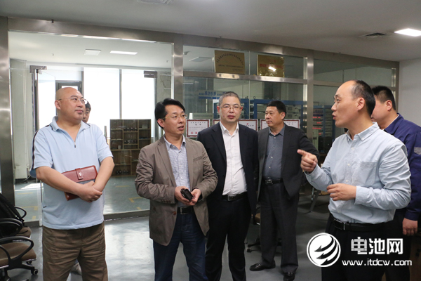 無界科技正極材料年內欲增產能1000噸 未來3年或達8000噸