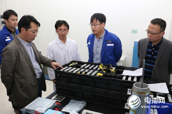 玉皇新能源石墨烯年產(chǎn)能達(dá)3噸 今年動(dòng)力電池產(chǎn)能或達(dá)12億WH 