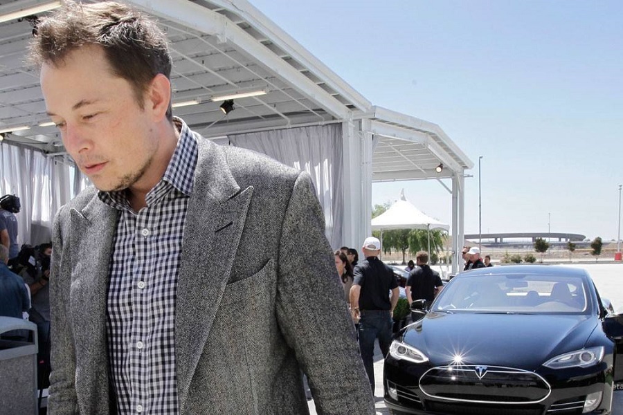 自動駕駛事故不斷 產能地獄與反復跳票：特斯拉破產還有多遠？