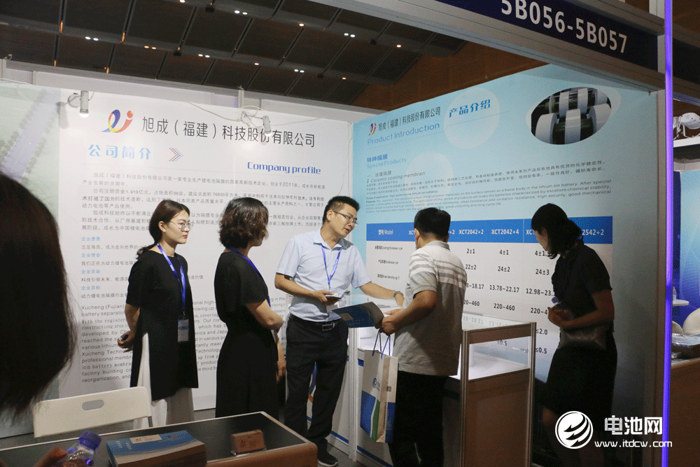 旭成科技攜隔膜產(chǎn)品亮相CIBF 2018 明年隔膜年產(chǎn)將達(dá)2億㎡