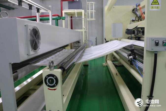 中國鋰電新能源產業鏈調研團一行參觀藍科途