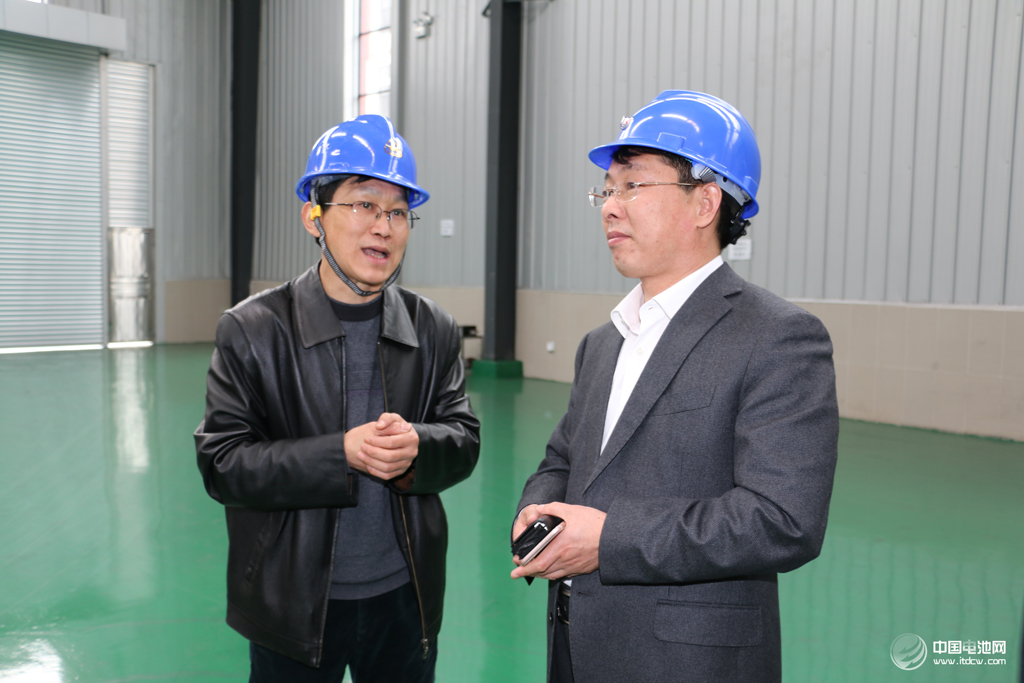 中關村新型電池技術創新聯盟秘書長于清教一行調研星城石墨