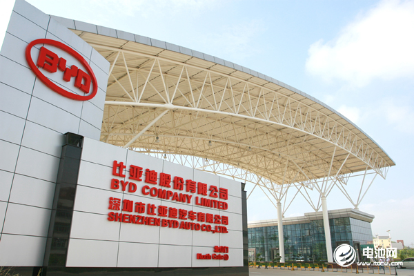 90臺(tái)！比亞迪加拿大斬獲純電動(dòng)大巴訂單