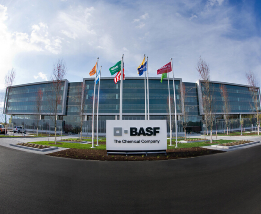 國外巨頭加快電池生產(chǎn) 欲挑戰(zhàn)中國鈷鋰話語權(quán)