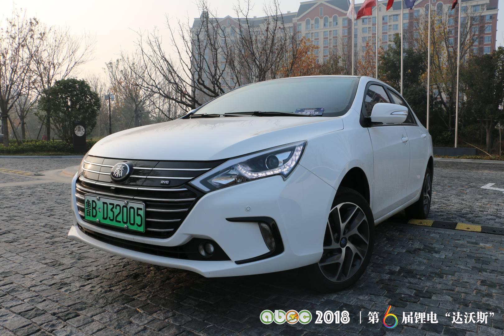 比亞迪助力ABEC2018|鋰電“達(dá)沃斯”組委會(huì)圓滿完成接送嘉賓任務(wù)