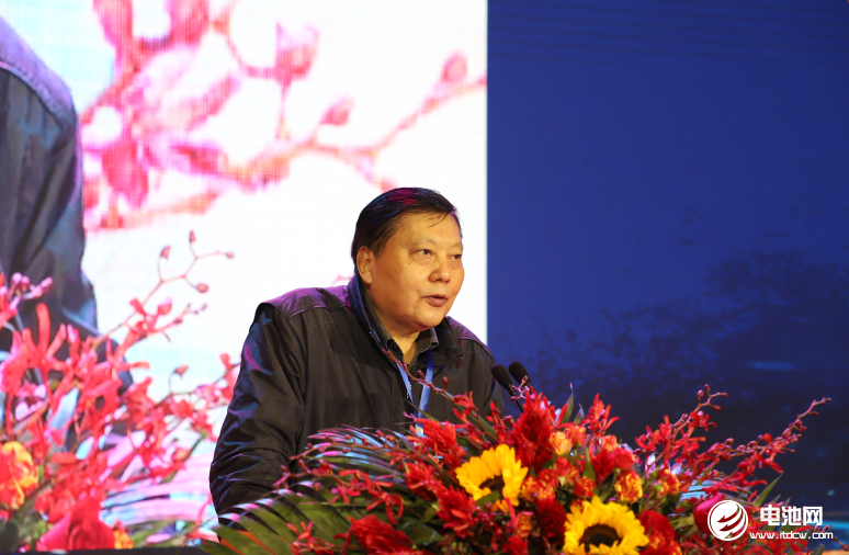 中國工程院院士吳鋒