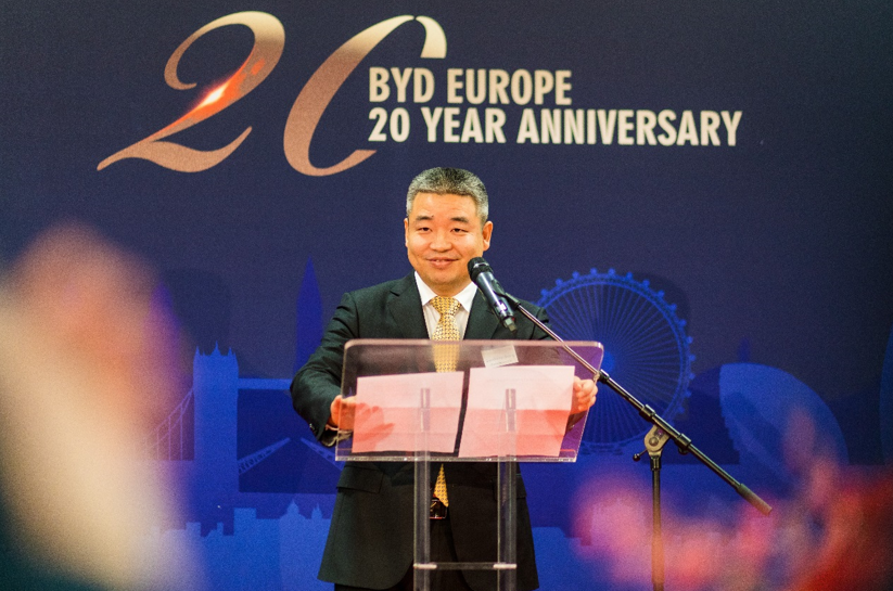 中華人民共和國駐荷蘭王國大使館經濟商務參贊處參贊張國勝發表致辭