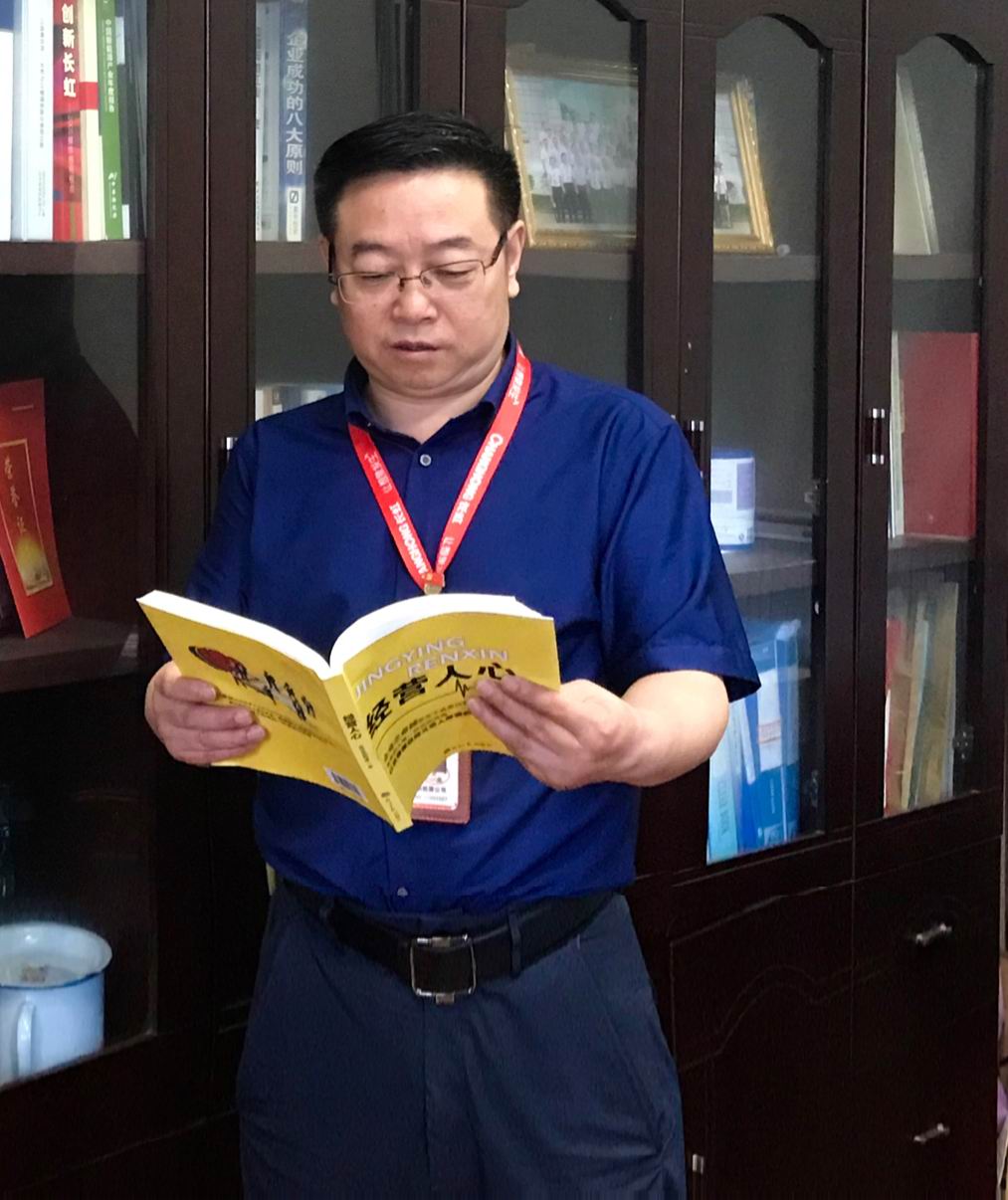 四川長虹新能源科技股份有限公司董事、總經(jīng)理郭龍