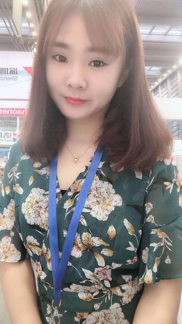 深圳市百瑞空氣處理設(shè)備有限公司總經(jīng)理婁靈光