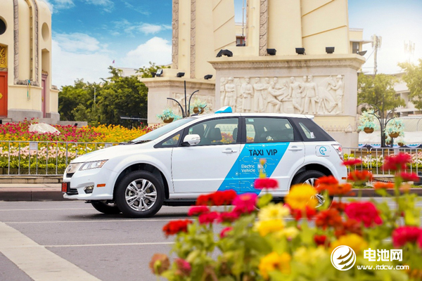 全球電動(dòng)汽車(chē)競(jìng)賽：中國(guó)領(lǐng)先 英國(guó)失去動(dòng)力