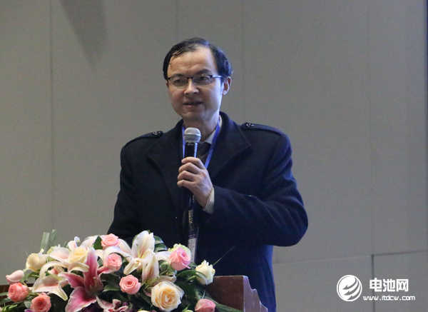 汽車創(chuàng)始人、清華學(xué)堂講師、工信部培訓(xùn)中心汽車專家張翔