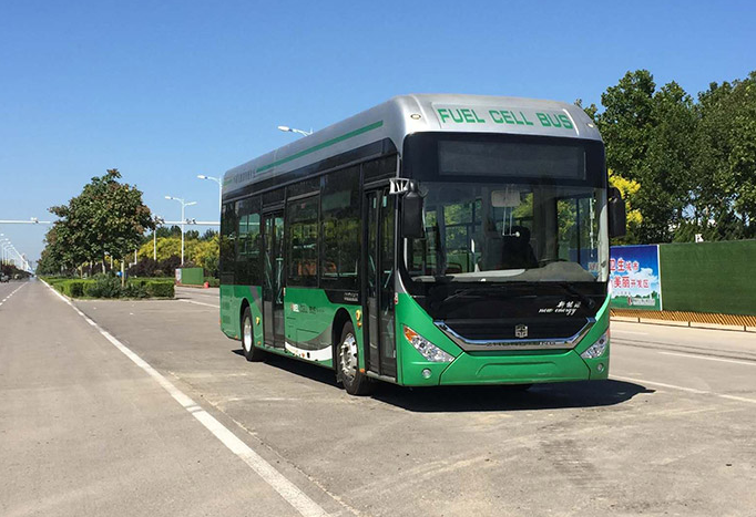 雄韜氫雄10.5m燃料電池城市客車