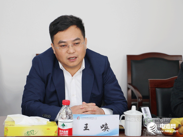 中國(guó)電池新能源產(chǎn)業(yè)鏈調(diào)研團(tuán)一行與智航新能源相關(guān)領(lǐng)導(dǎo)交流、座談