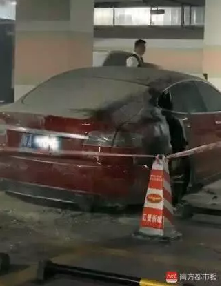 今年3月，廣州一輛特斯拉Model S也疑似發生自燃