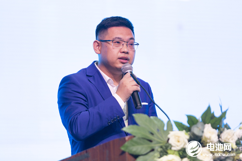 蜂巢能源科技有限公司總經(jīng)理?xiàng)罴t新