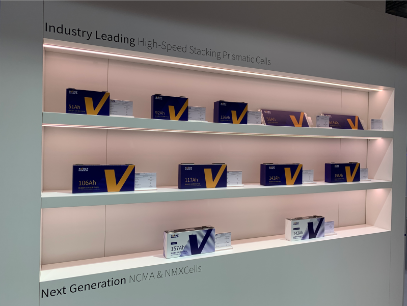 蜂巢能源攜疊時(shí)代全系電池產(chǎn)品亮相