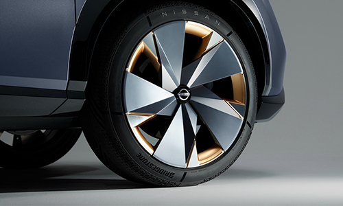 日產(chǎn)Ariya純電動跨界概念車輪圈
