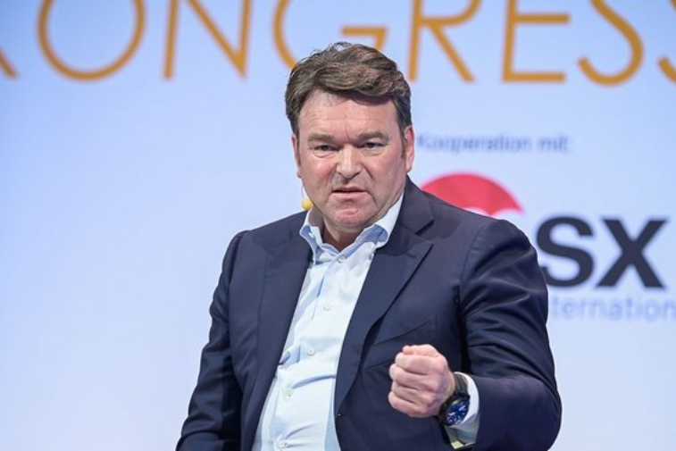 2019年全球汽車大佬脫口秀 鳳凰網(wǎng)汽車原文配圖