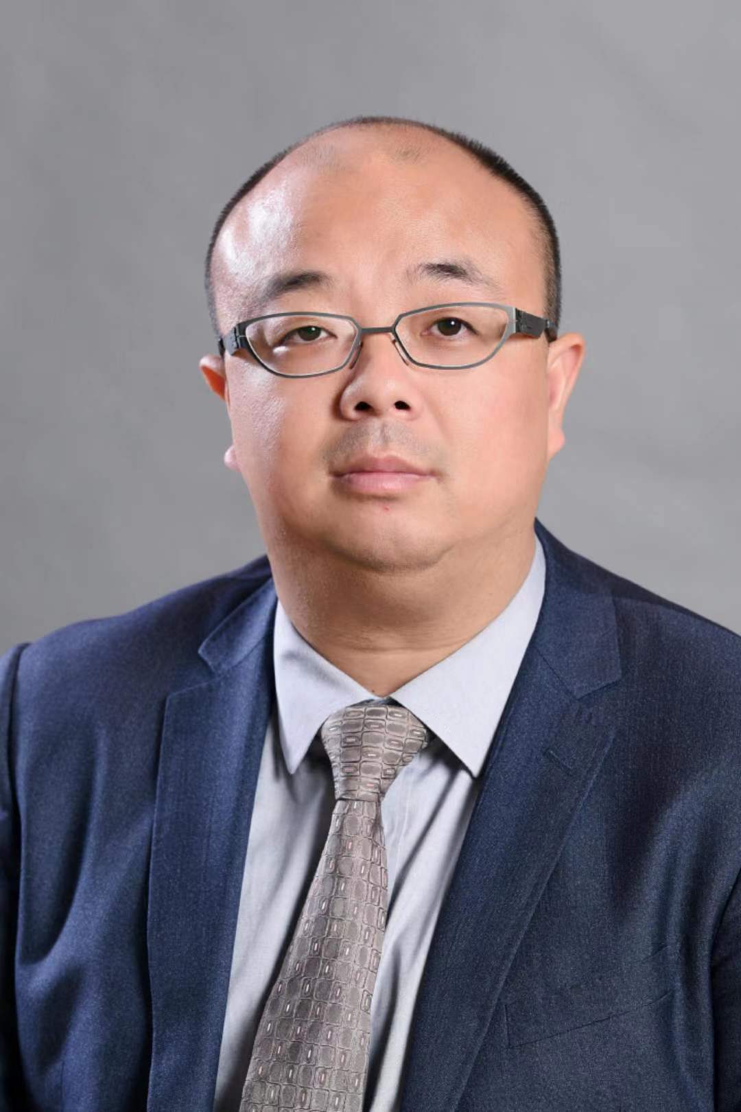 東莞市創(chuàng)明電池技術有限公司總經(jīng)理嚴小波