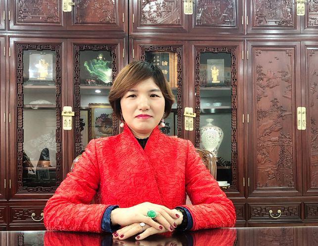 深圳市騰達工業自動設備有限公司總經理鄒明秀