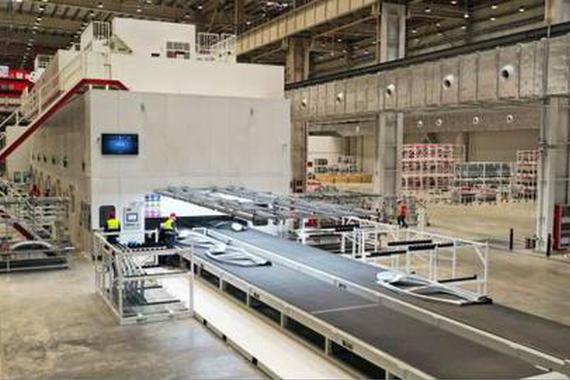 特斯拉上海工廠停工 或因海外零部件缺貨