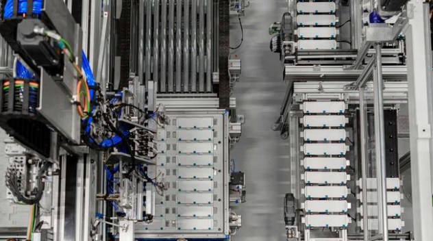 奔馳3大洲7個城市全球布局9家電池工廠 欲年產(chǎn)50萬臺