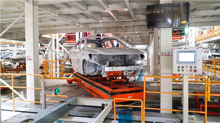 中鼎集成主導負責比亞迪西安工廠內彩車身智能物流系統建設