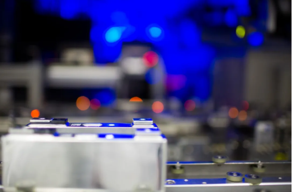 抓住重大歷史機遇 推動我國新能源產業(yè)快速發(fā)展