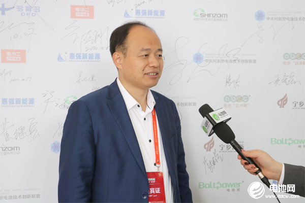 昆侖化學董事長郭營軍