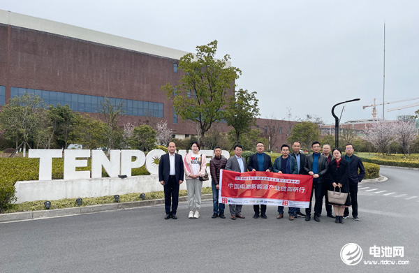 蔚藍鋰芯與中科海鈉簽訂戰略合作協議 聯合開發圓柱鈉電池