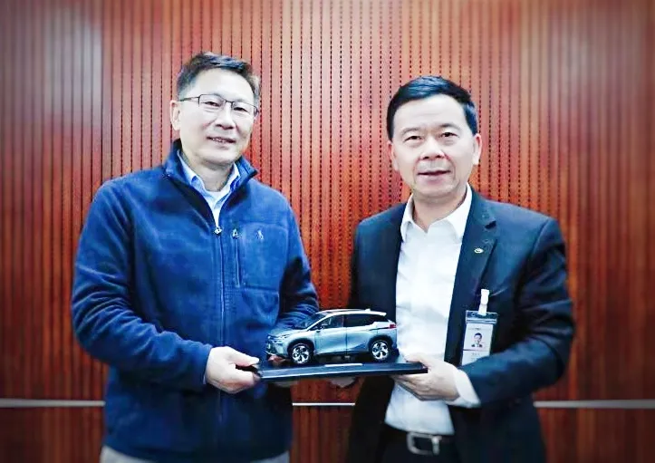 孚能科技董事長王瑀博士和廣汽集團黨委書記董事長曾慶洪會見