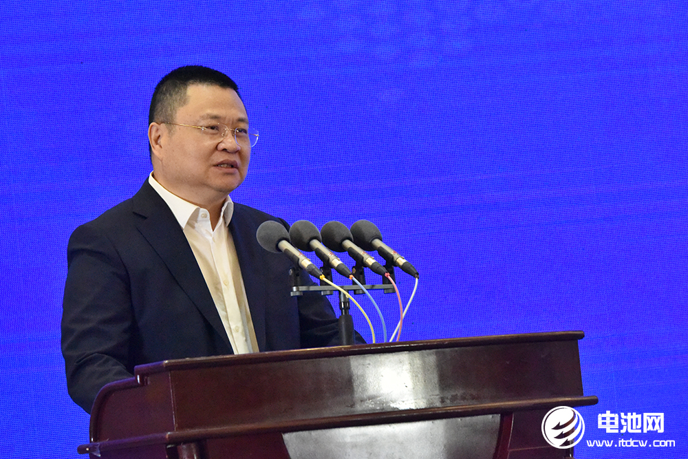 易事特集團股份有限公司董事長何思模