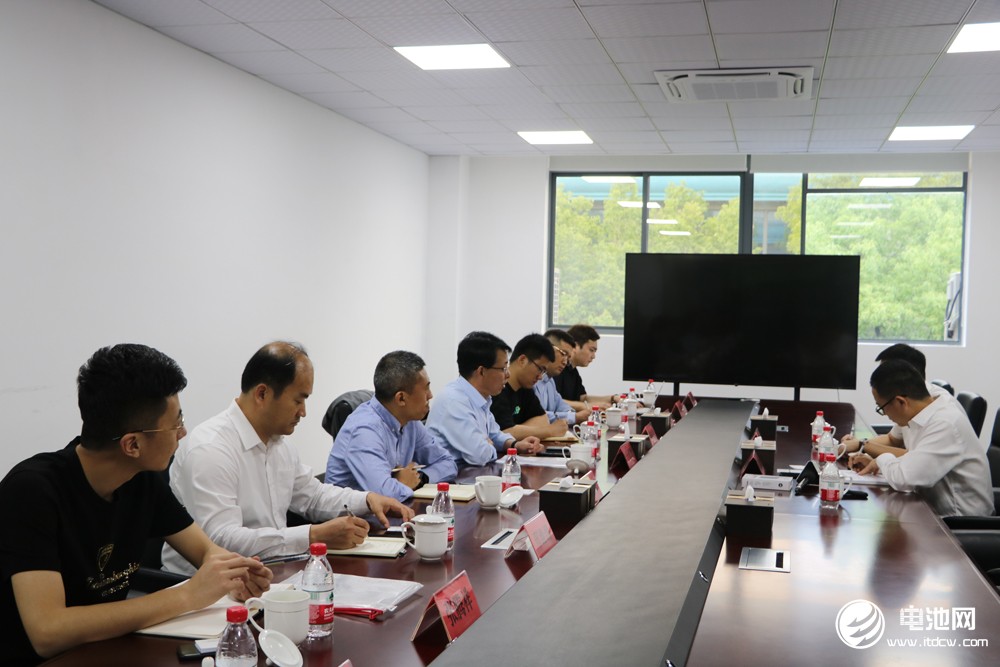 2021年中國電池新能源產業鏈調研團參觀考察天能股份