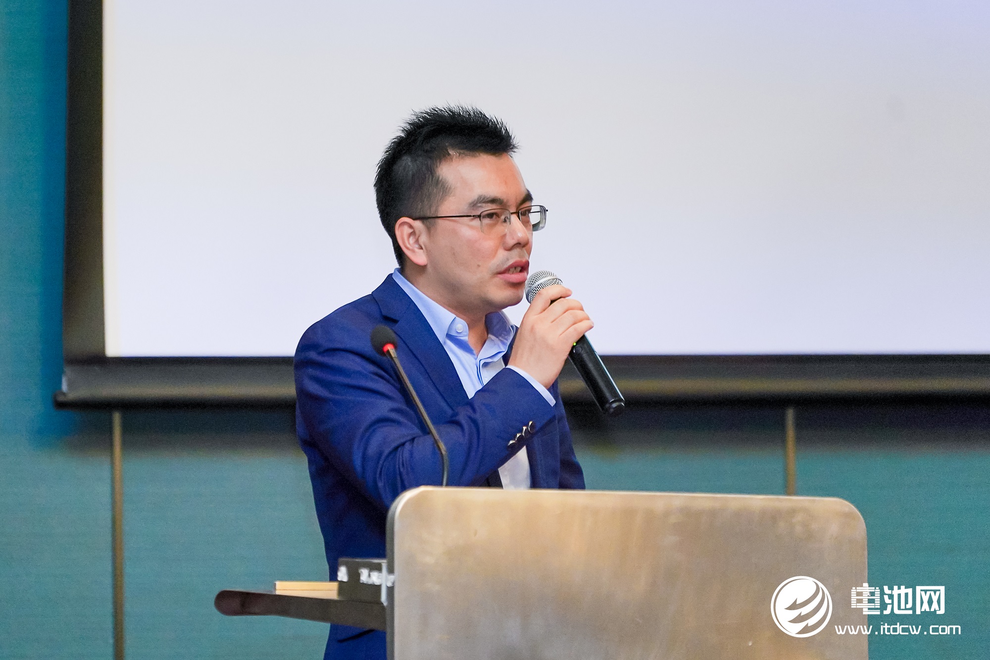 動力電池,鋰電池,電池材料,企業家峰會 動力電池,鋰電池,電池材料,企業家峰會