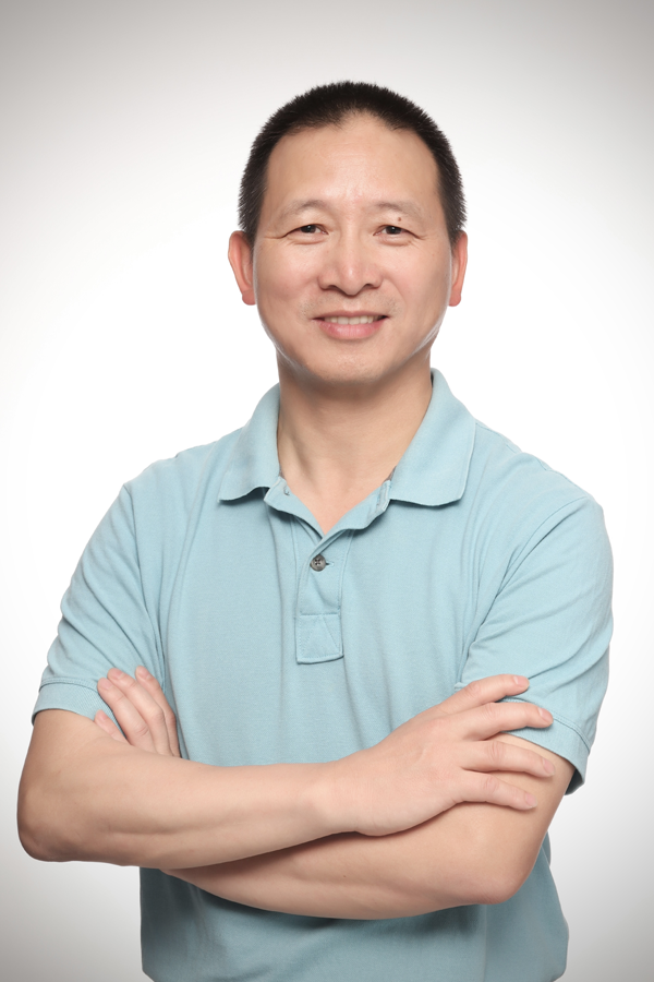 上海前晨汽車科技有限公司 董事長兼CEO 黃晨東.png