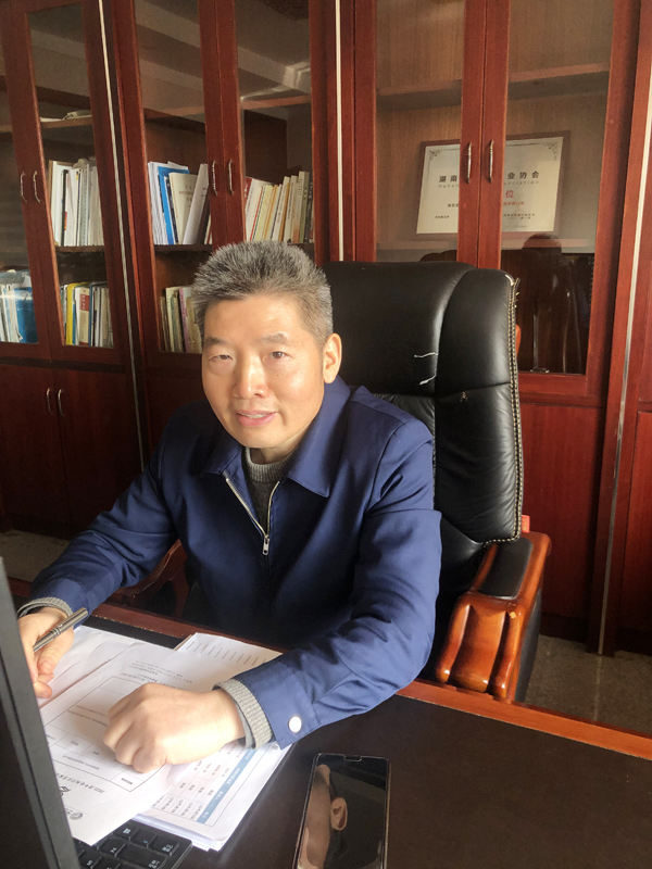 湖南爍科熱工智能裝備游有限公司 總經理 陳國紅