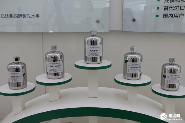 六氟磷酸鋰價(jià)格高位維穩(wěn)