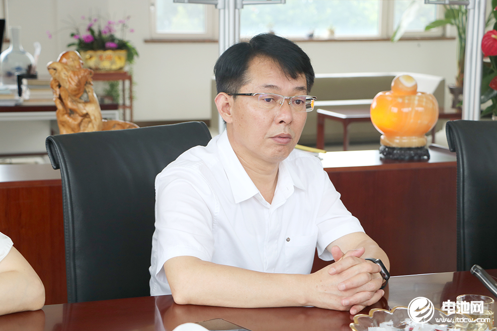 中關村新型電池技術創(chuàng)新聯(lián)盟秘書長于清教一行參觀調研凱能科技