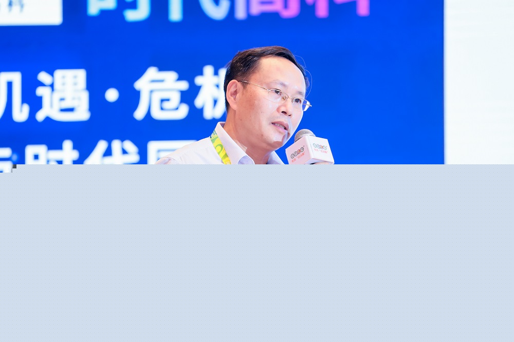 金銀河電極裝備總工程師、博士賀四清