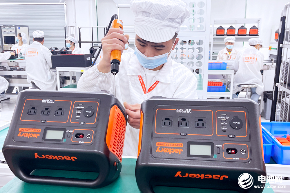 2022年全球家庭儲能新增裝機(jī)量15.6GWh 歐洲仍是最大應(yīng)用市場