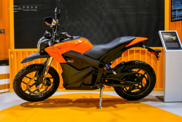 本屆摩博會上，孚能展臺展出ZERO展車