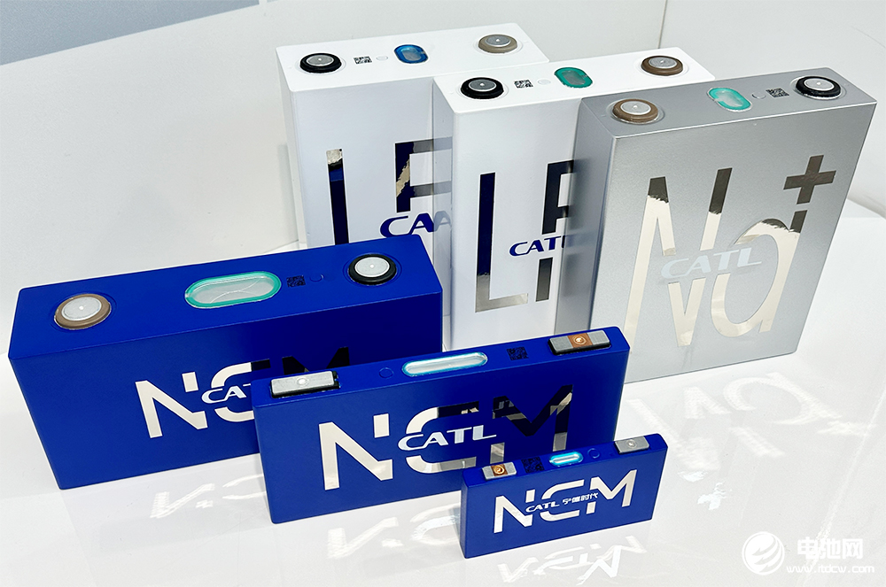 2022年電池新能源行業(yè)十大國內(nèi)新聞：進(jìn)與退 危與機(jī) 競(jìng)與合